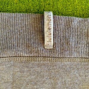 Lululemon fitted hoodie